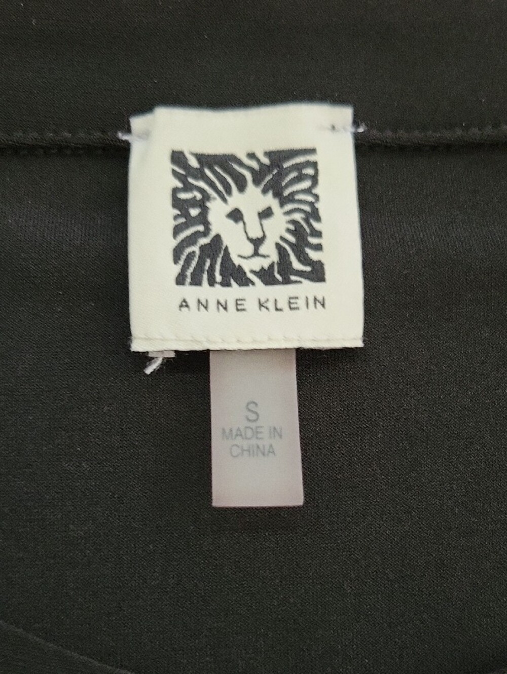 Anne Klein Black Dot-Detail 3/4 Sleeve Tee - Picture 2 of 2